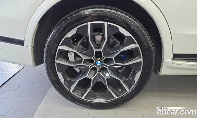 BMW X7 2025 3.0 автомат (гидро), миниатюра 5