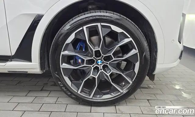 BMW X7 2025 3.0 автомат (гидро), миниатюра 7