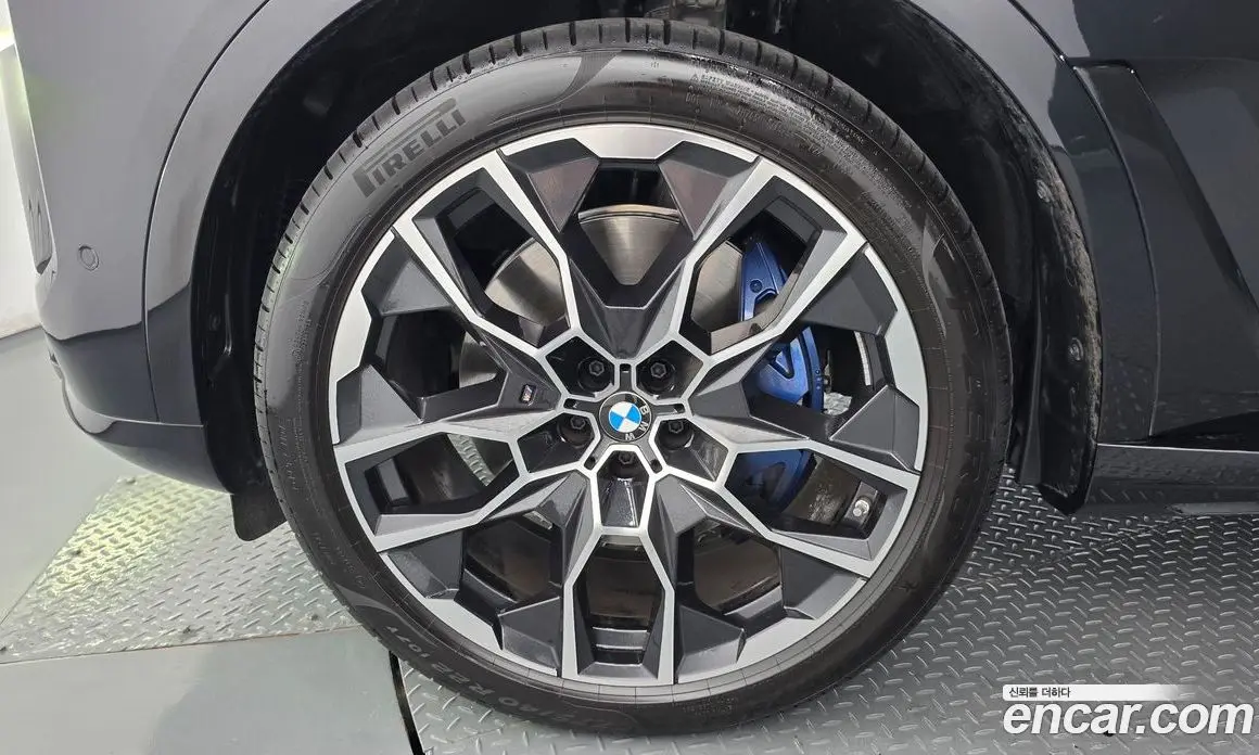 BMW X7 2025 3.0 автомат (гидро), фото 5 BMW X7 2025 3.0 автомат (гидро), фото 5