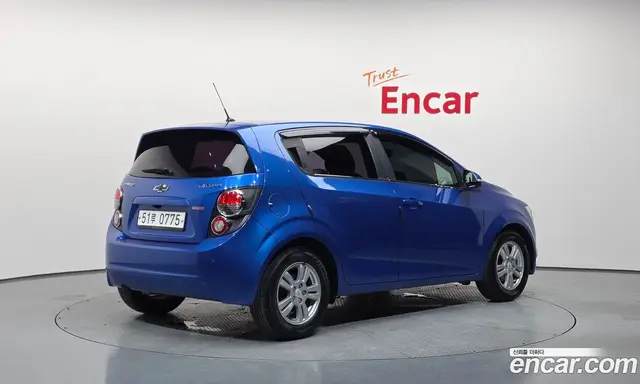 Chevrolet Aveo 2015 1.4 механика, миниатюра 2