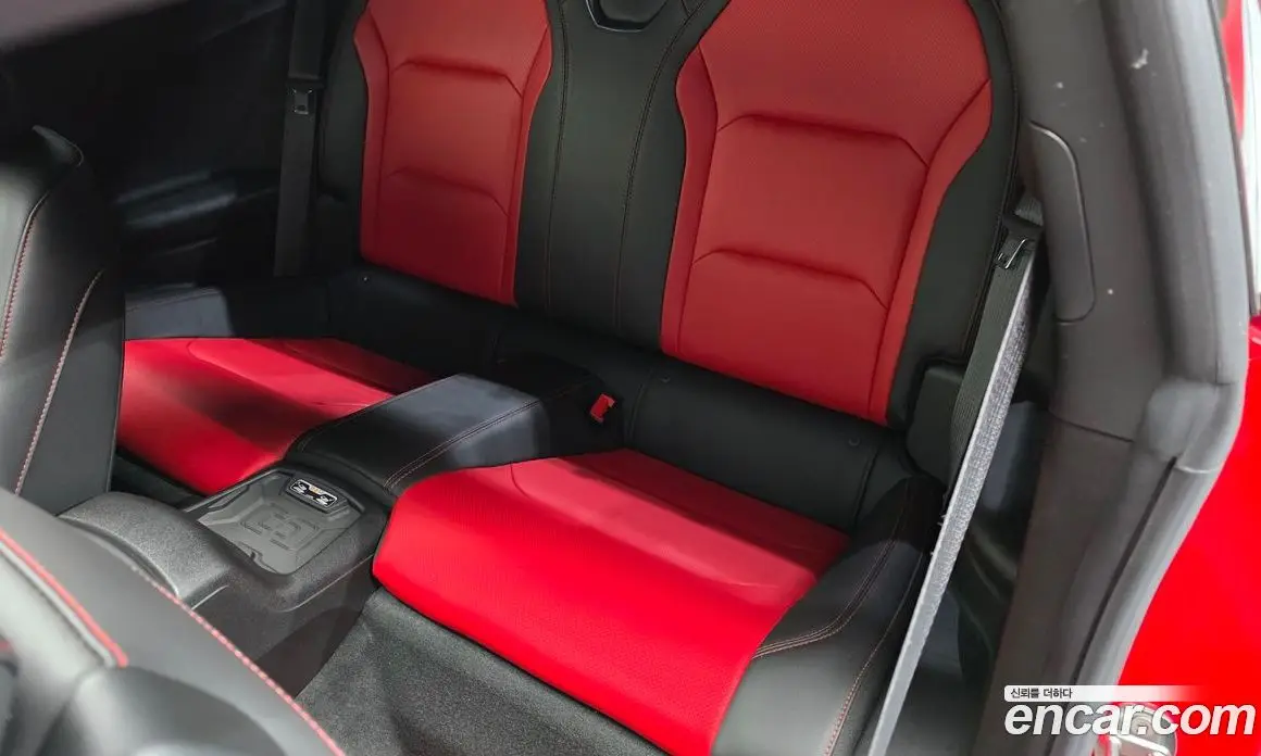 Chevrolet Camaro 2018 6.2 автомат (гидро), фото 17 Chevrolet Camaro 2018 6.2 автомат (гидро), фото 17