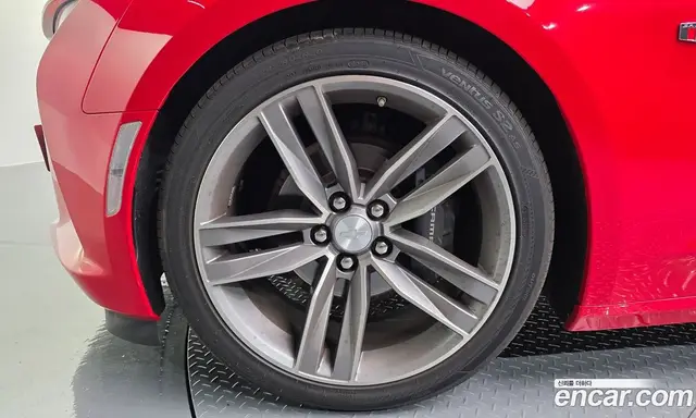 Chevrolet Camaro 2018 6.2 автомат (гидро), миниатюра 5 Chevrolet Camaro 2018 6.2 автомат (гидро), миниатюра 5