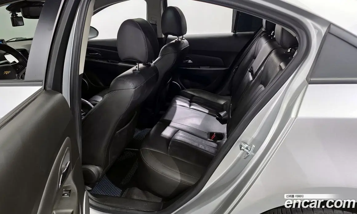 Chevrolet Cruze 2011 1.8 автомат (гидро), фото 17
