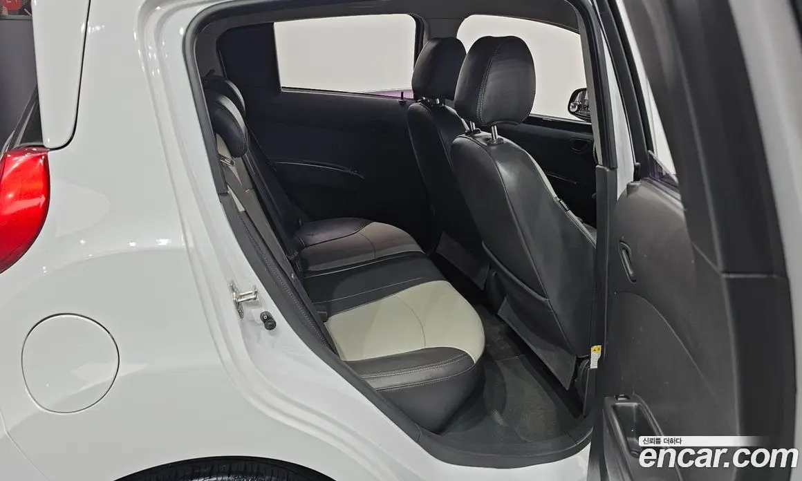 Chevrolet Spark 2015 1.0 автомат (гидро), фото 17 Chevrolet Spark 2015 1.0 автомат (гидро), фото 17