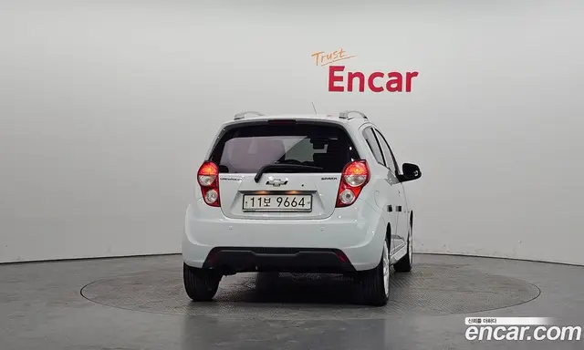 Chevrolet Spark 2015 1.0 автомат (гидро), миниатюра 4 Chevrolet Spark 2015 1.0 автомат (гидро), миниатюра 4