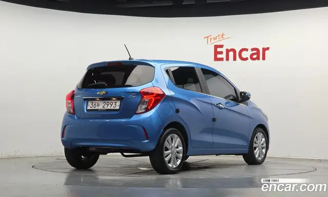 Chevrolet Spark 2015 1.0 автомат (гидро), миниатюра 2