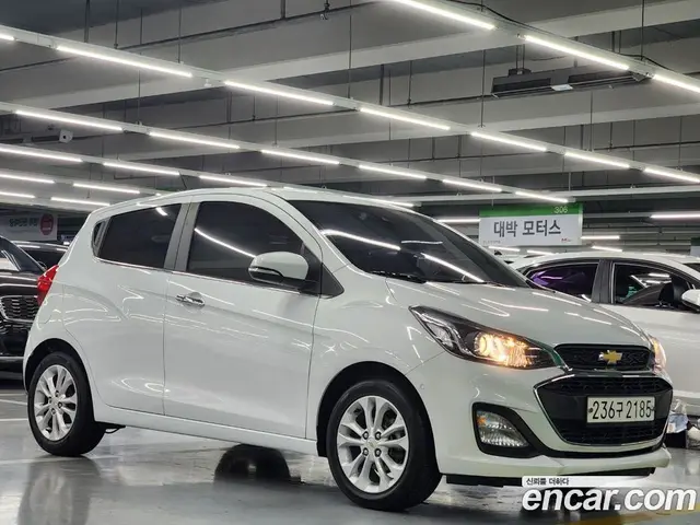 Chevrolet Spark 2019 1.0 автомат (гидро), миниатюра 2 Chevrolet Spark 2019 1.0 автомат (гидро), миниатюра 2