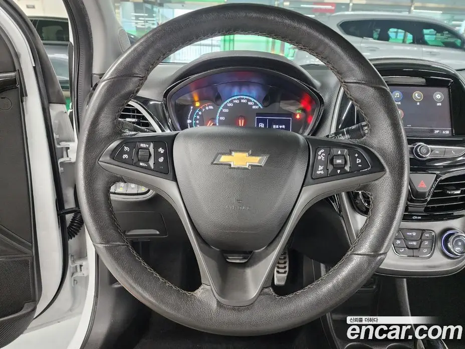 Chevrolet Spark 2019 1.0 автомат (гидро), фото 12 Chevrolet Spark 2019 1.0 автомат (гидро), фото 12