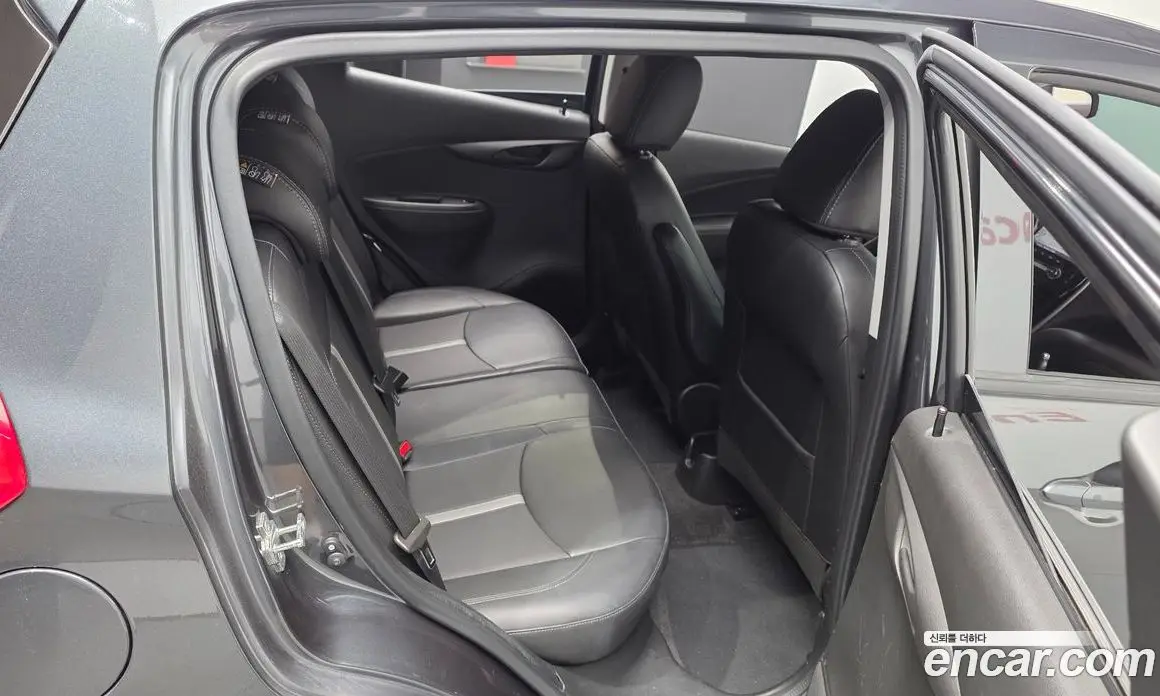 Chevrolet Spark 2019 1.0 автомат (гидро), фото 18