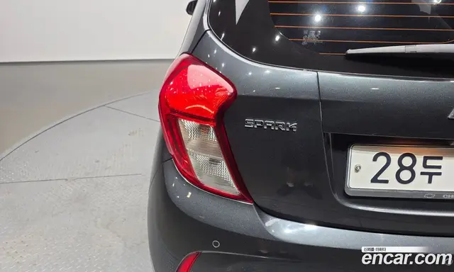 Chevrolet Spark 2019 1.0 автомат (гидро), миниатюра 9