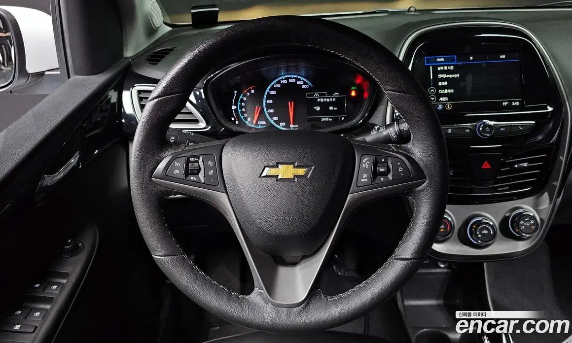 Chevrolet Spark 2022 1.0 автомат (гидро), фото 18