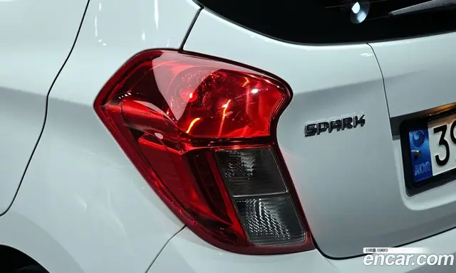 Chevrolet Spark 2022 1.0 автомат (гидро), миниатюра 8