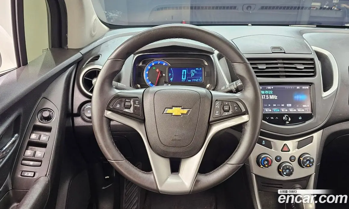Chevrolet Trax 2015 1.4 автомат (гидро), фото 19