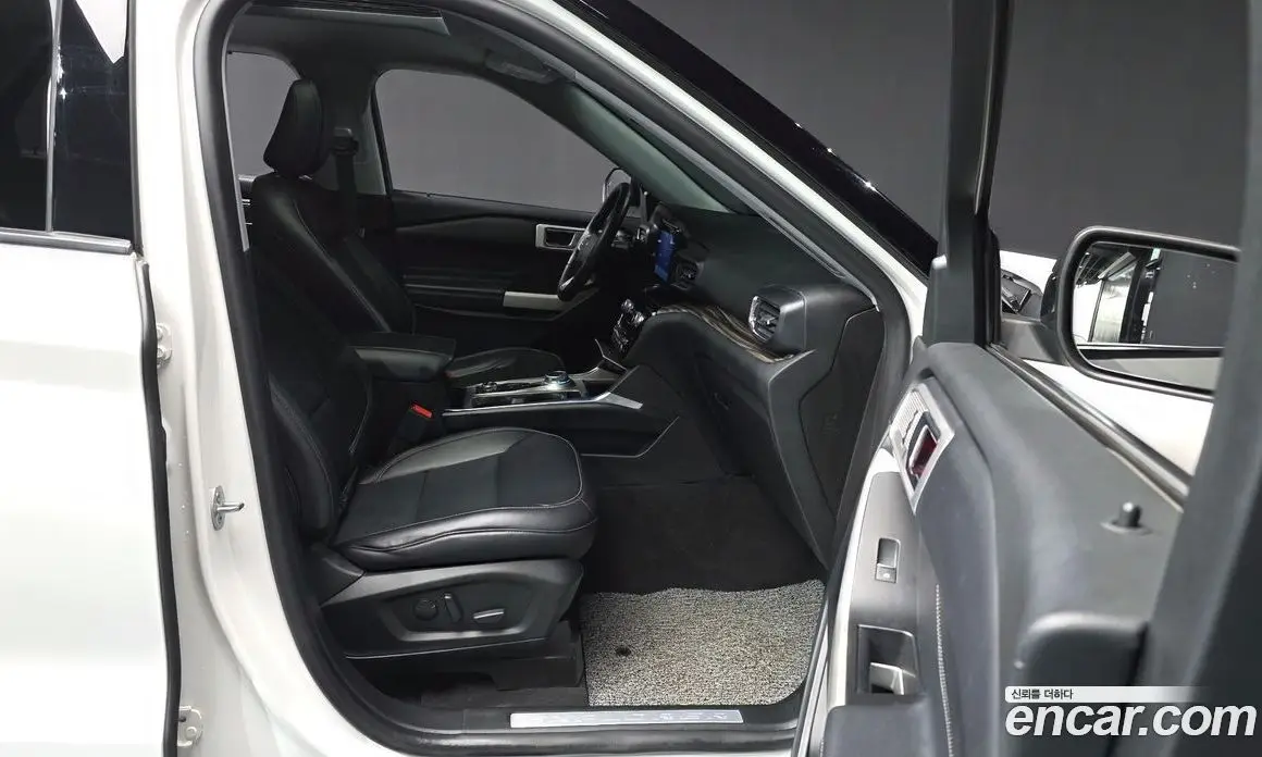 Ford Explorer 2021 2.3 автомат (гидро), фото 17