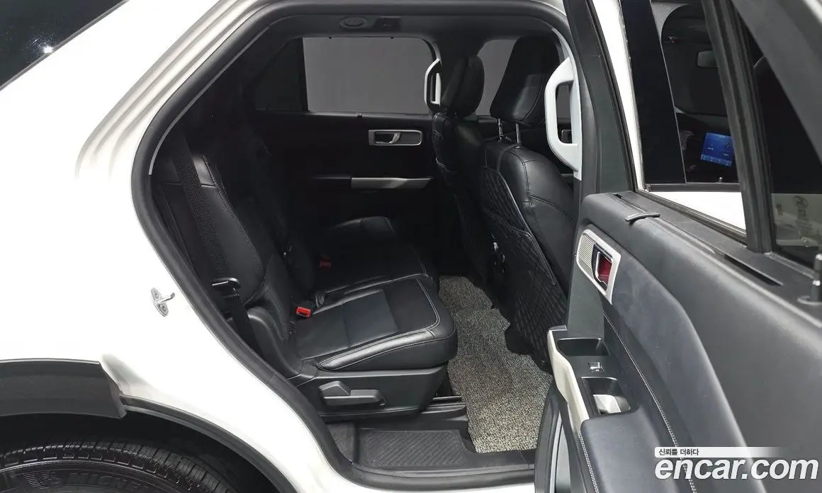 Ford Explorer 2021 2.3 автомат (гидро), фото 18