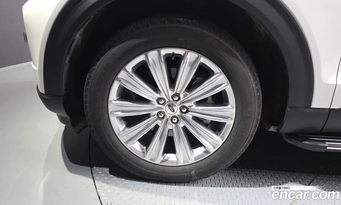 Ford Explorer 2021 2.3 автомат (гидро), фото 5