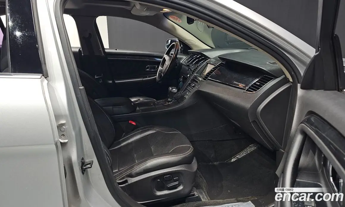 Ford Taurus 2012 3.5 автомат (гидро), фото 17 Ford Taurus 2012 3.5 автомат (гидро), фото 17