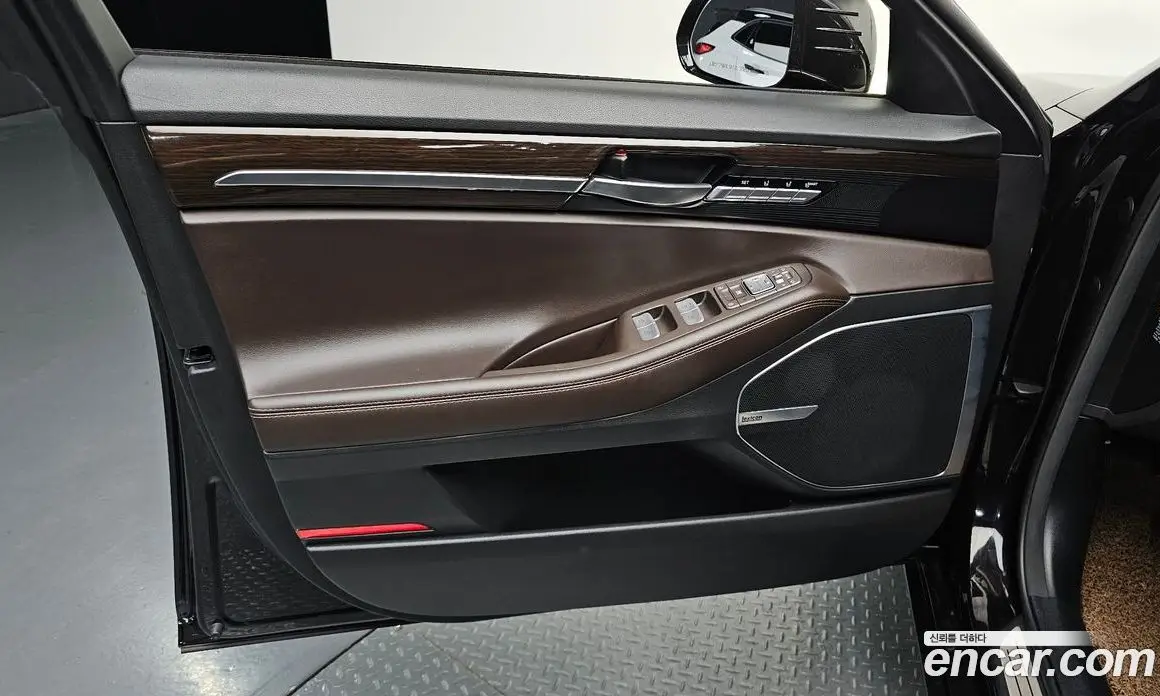 Genesis EQ900 2017 3.8 автомат (гидро), фото 14 Genesis EQ900 2017 3.8 автомат (гидро), фото 14