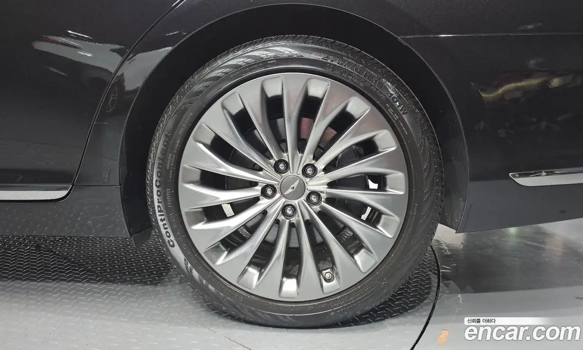 Genesis EQ900 2017 3.8 автомат (гидро), фото 7 Genesis EQ900 2017 3.8 автомат (гидро), фото 7