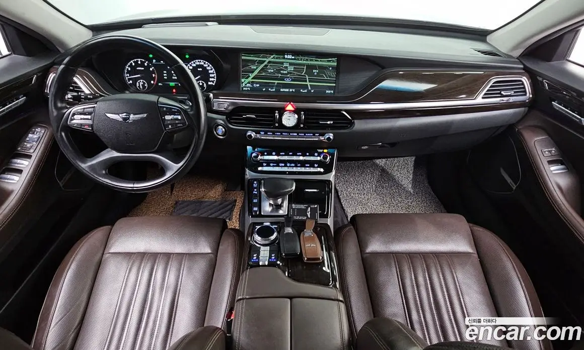 Genesis EQ900 2017 3.8 автомат (гидро), фото 10 Genesis EQ900 2017 3.8 автомат (гидро), фото 10
