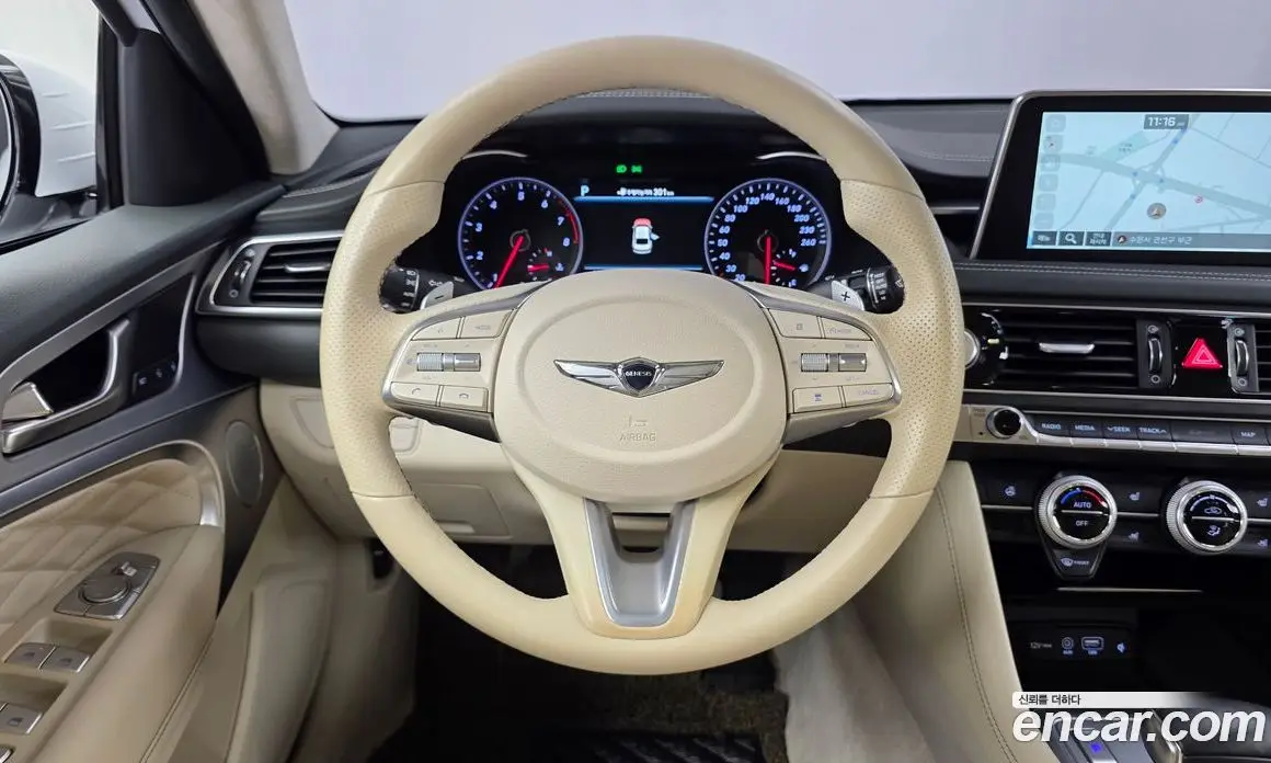 Genesis G70 2017 2.0 автомат (гидро), фото 19 Genesis G70 2017 2.0 автомат (гидро), фото 19