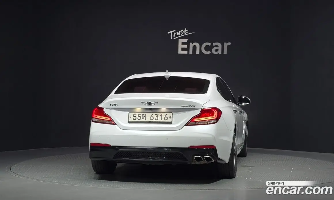 Genesis G70 2017 2.0 автомат (гидро), фото 4 Genesis G70 2017 2.0 автомат (гидро), фото 4