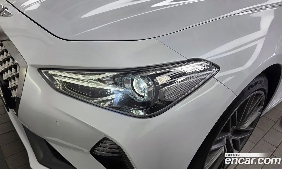 Genesis G70 2017 2.0 автомат (гидро), фото 8 Genesis G70 2017 2.0 автомат (гидро), фото 8