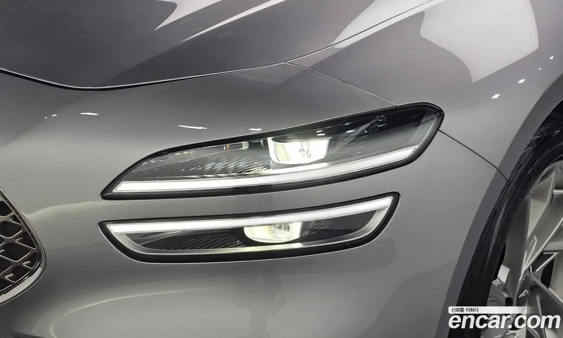 Genesis G70 2021 2.0 автомат (гидро), фото 8 Genesis G70 2021 2.0 автомат (гидро), фото 8