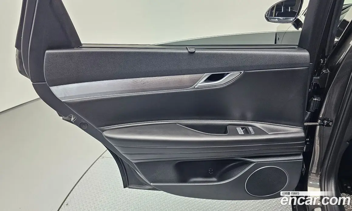 Genesis G80 2022 2.5 автомат (гидро), фото 15 Genesis G80 2022 2.5 автомат (гидро), фото 15