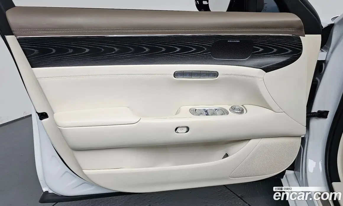 Genesis G90 2022 3.5 автомат (гидро), фото 13 Genesis G90 2022 3.5 автомат (гидро), фото 13