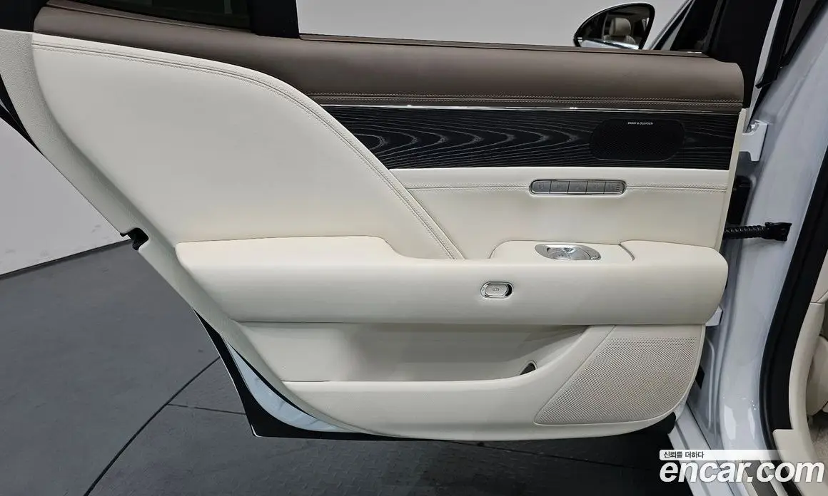 Genesis G90 2022 3.5 автомат (гидро), фото 14 Genesis G90 2022 3.5 автомат (гидро), фото 14