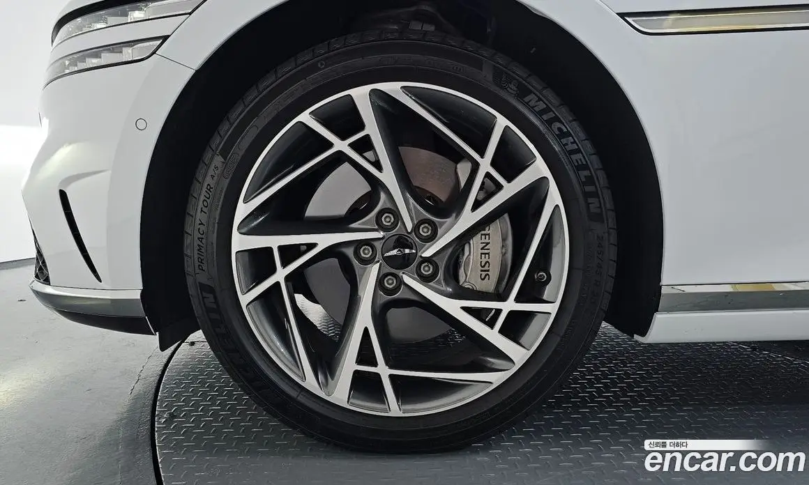 Genesis G90 2022 3.5 автомат (гидро), фото 4 Genesis G90 2022 3.5 автомат (гидро), фото 4