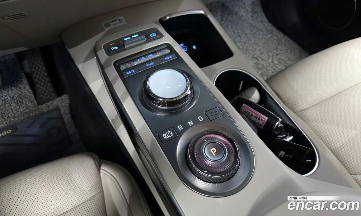 Genesis GV70 2023 2.5 автомат (гидро), фото 12