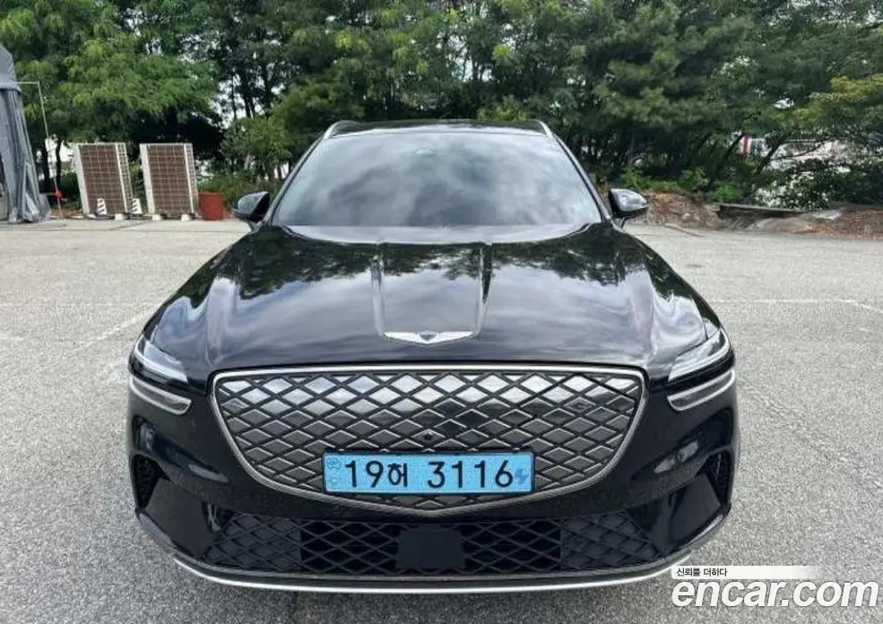Genesis GV70 2024 1.0 автомат (гидро), фото 1 Genesis GV70 2024 1.0 автомат (гидро), фото 1