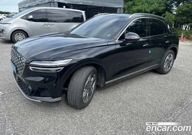 Genesis GV70 2024 1.0 автомат (гидро), миниатюра 2 Genesis GV70 2024 1.0 автомат (гидро), миниатюра 2