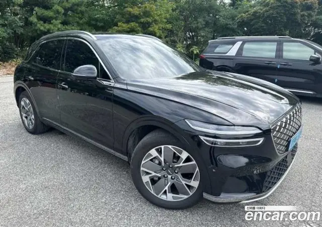 Genesis GV70 2024 1.0 автомат (гидро), миниатюра 8 Genesis GV70 2024 1.0 автомат (гидро), миниатюра 8
