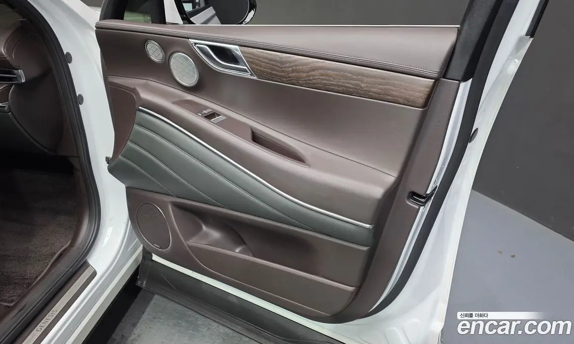 Genesis GV80 2020 3.5 автомат (гидро), фото 14 Genesis GV80 2020 3.5 автомат (гидро), фото 14