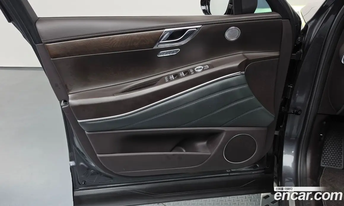 Genesis GV80 2021 2.5 автомат (гидро), фото 14 Genesis GV80 2021 2.5 автомат (гидро), фото 14