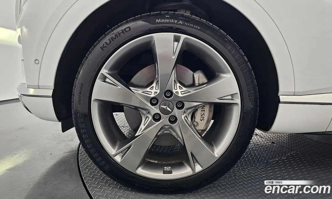Genesis GV80 2022 2.5 автомат (гидро), фото 5 Genesis GV80 2022 2.5 автомат (гидро), фото 5