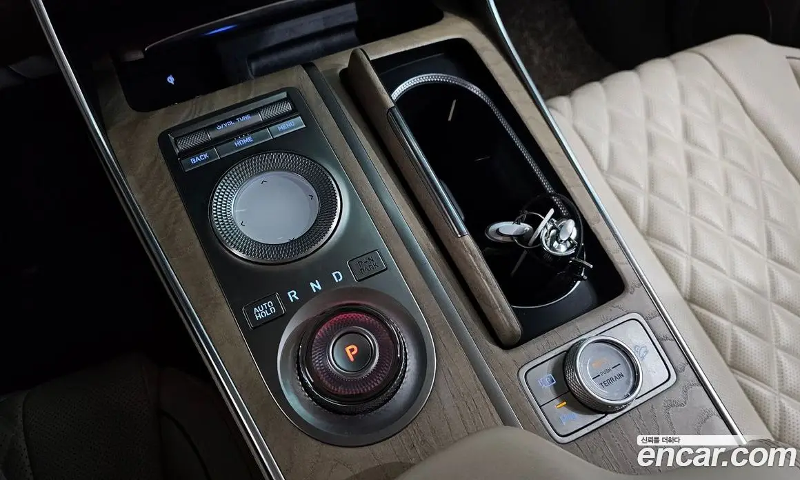 Genesis GV80 2022 2.5 автомат (гидро), фото 12 Genesis GV80 2022 2.5 автомат (гидро), фото 12