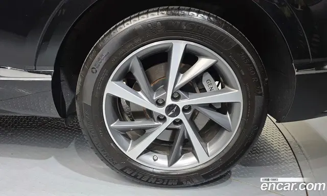 Genesis GV80 2023 2.5 автомат (гидро), миниатюра 7