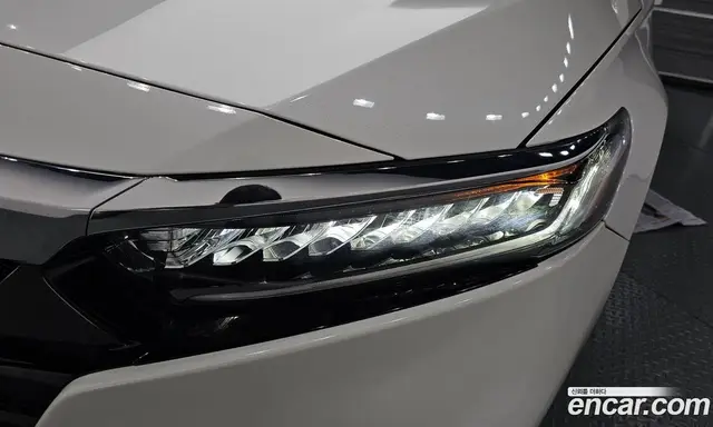 Honda Accord 2019 1.5 автомат (гидро), миниатюра 8 Honda Accord 2019 1.5 автомат (гидро), миниатюра 8