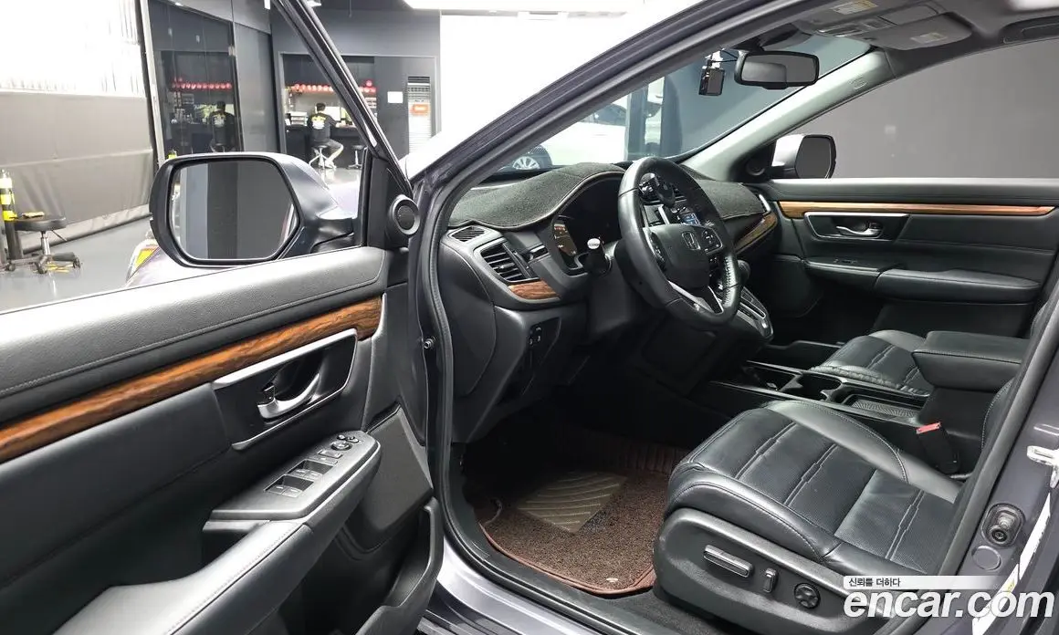 Honda CR-V 2019 1.5 автомат (гидро), фото 13 Honda CR-V 2019 1.5 автомат (гидро), фото 13