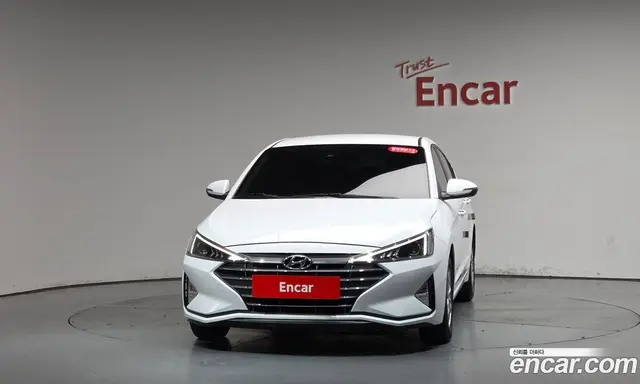 Hyundai Avante 2019 1.6 автомат (гидро), миниатюра 2