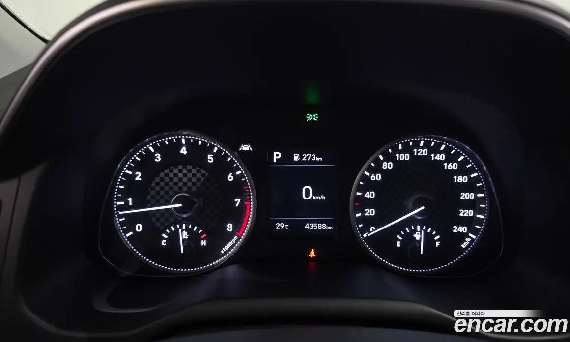 Hyundai Avante 2019 1.6 автомат (гидро), фото 10