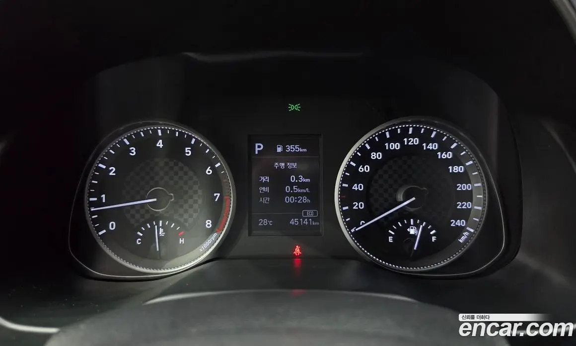 Hyundai Avante 2019 1.6 автомат (гидро), фото 8