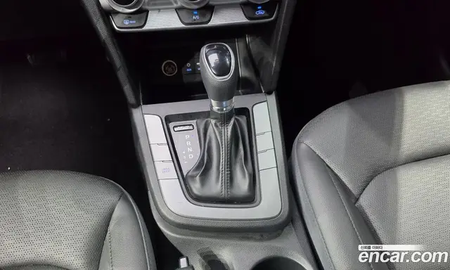 Hyundai Avante 2019 1.6 автомат (гидро), миниатюра 9