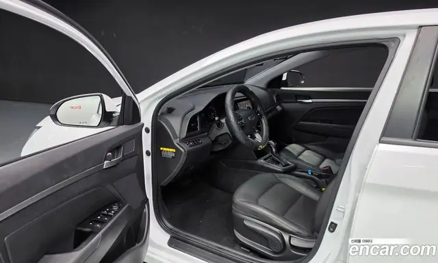Hyundai Avante 2019 1.6 автомат (гидро), миниатюра 10