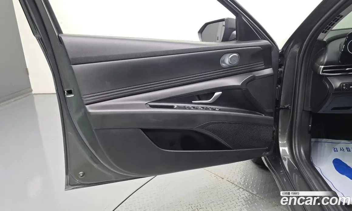 Hyundai Avante 2022 1.6 автомат (гидро), фото 14