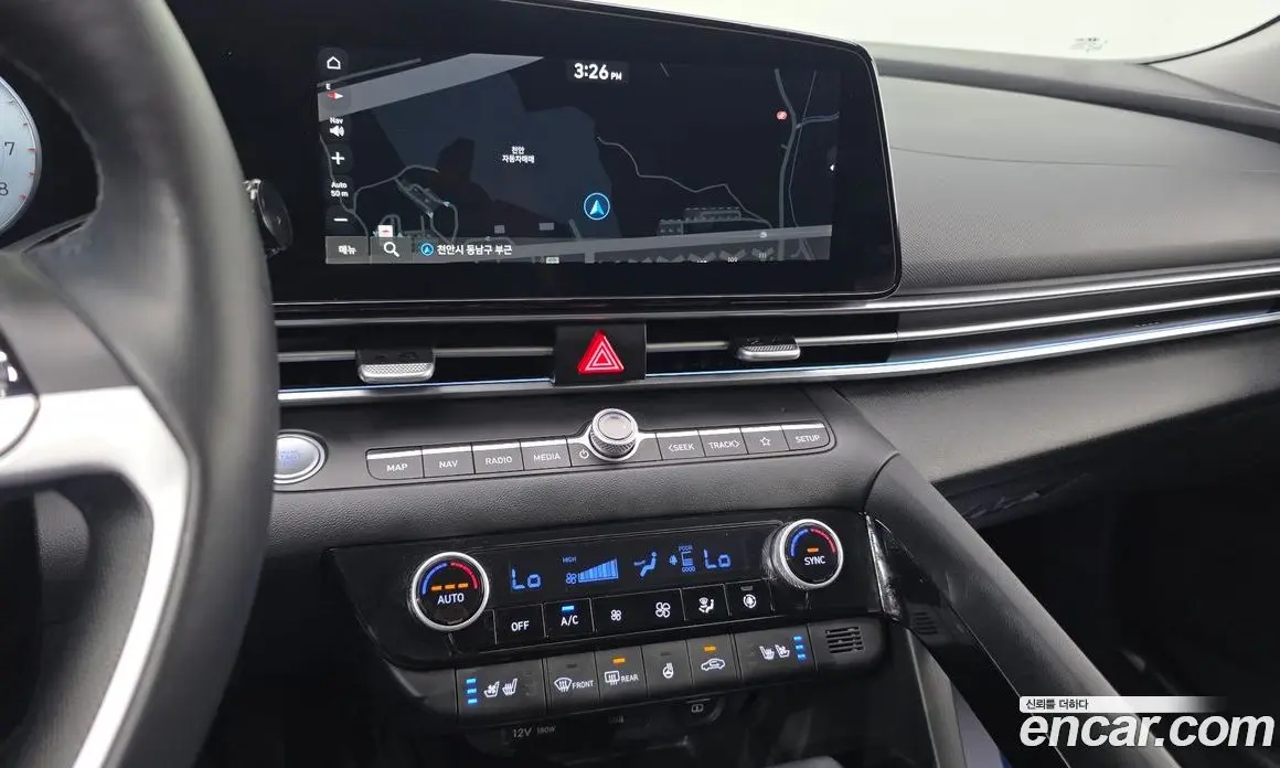 Hyundai Avante 2022 1.6 автомат (гидро), фото 19